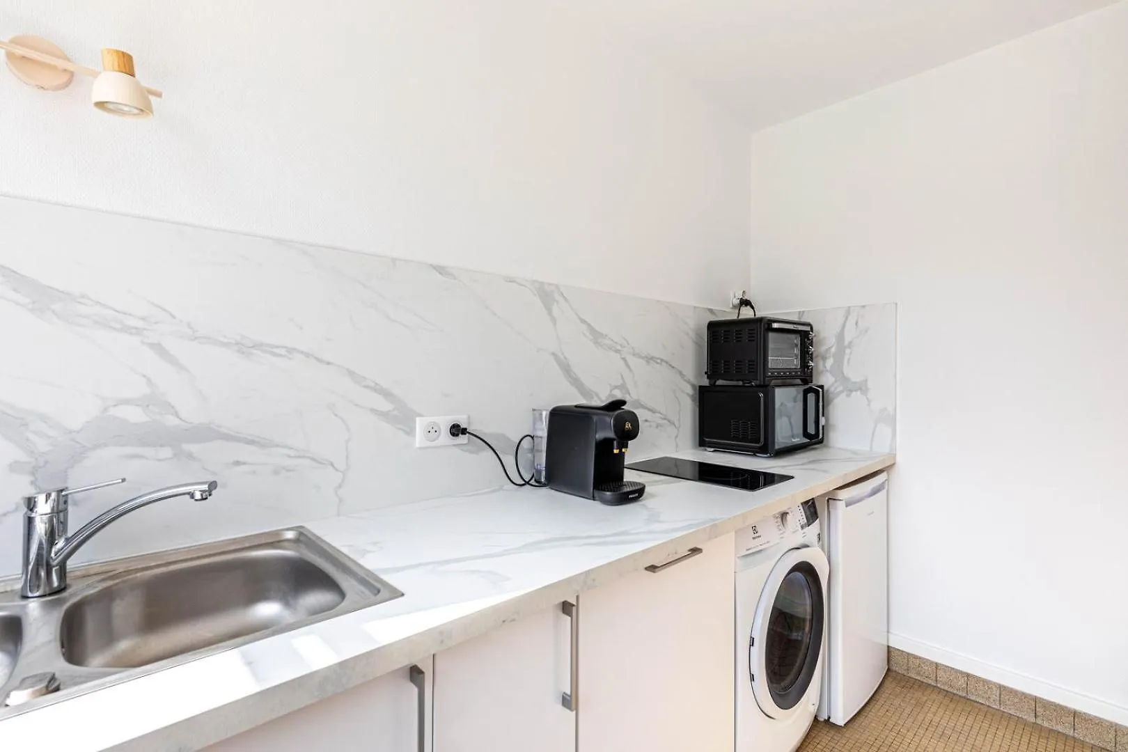Apartmán Guestready - Serene Retreat With A Balcony Paříž